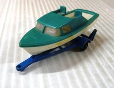voiture bateau machbox  plus remorque a restaurer
