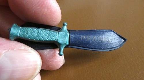 Ancien porte clé couteau - porte,