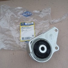 Support moteur inférieur