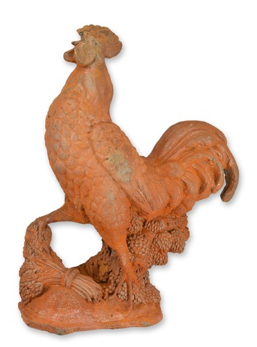 Une figurine fonte - une,