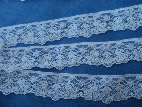 Superbe dentelle calais - de,