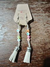 Boucle d'oreille fantaisie "je t'aime". Fait main.