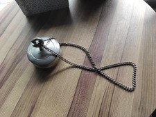 Grand bouchon pour carafe en liège et étain, chainette, décor poisson, vintage