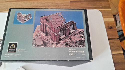 Maquette diorama 1 35 - maquette,