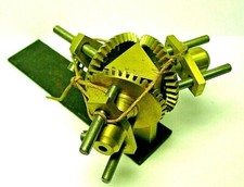 Renvoi angle horloge minuterie uhr édifice comtoise gare Tower clock turmuhr 3