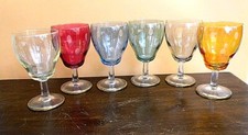 6 VERRES A PIEDS COLORES