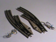 lot 2 aiguillages HO MARKLIN 3RAILS/VOIE M/2 AIG ENROULE/CABLE/OCC