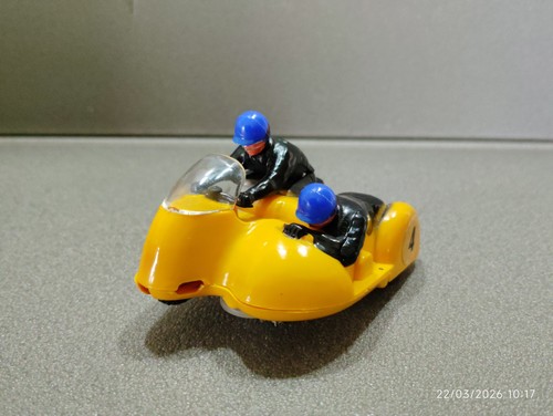 Side car typhoon scalextric - typhoon,