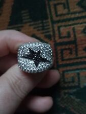 bague en argent massif  THIERRY MUGLER sertie de zircons blancs et noirs 