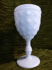 verre calice opaline ancienne