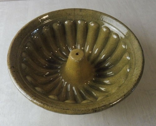 Ancien moule kouglof - à,