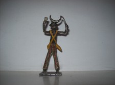 Figurine  personnage Africain  en métal peint