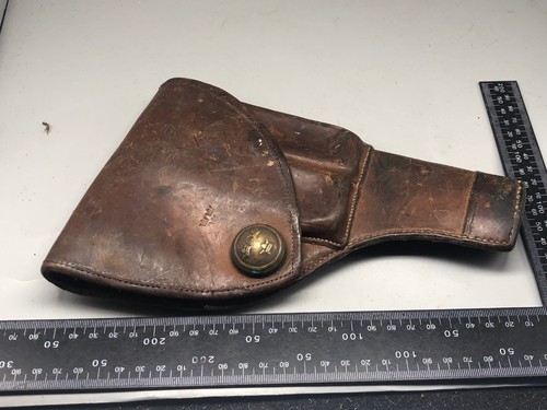 Holster cuir modèle - en,