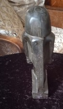 Statuette en résine