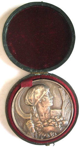 Médaille boite offert par - médaille,