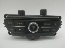 2002936 Commande Autoradio