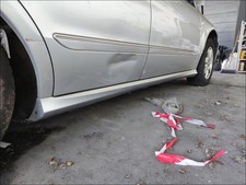 Bas de caisse droit MERCEDES