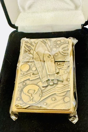 Zippo barrett smythe space - barrett,