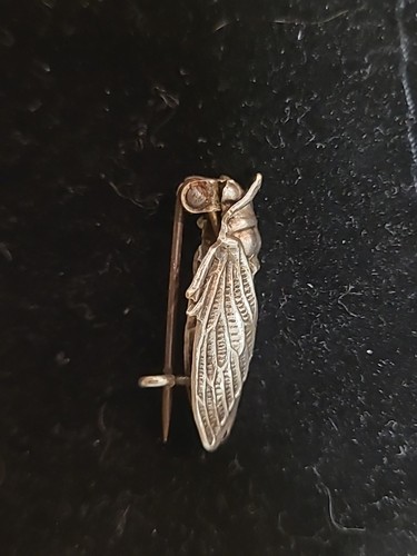 Broche ancienne métal
