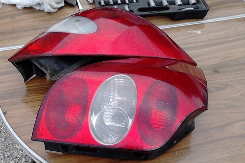 Feu arriere droit renault - feu,