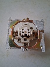 Va Et Vient Legrand Diplomat d'occasion trace de peinture. 