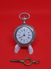 Très belle ancienne montre gousset de col en argent massif Fonctionne crabe 