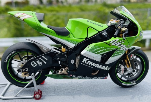 Maquette moto kawasaki ninja - maquette,