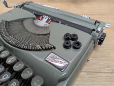 Groma Gromina Typewriter Feet