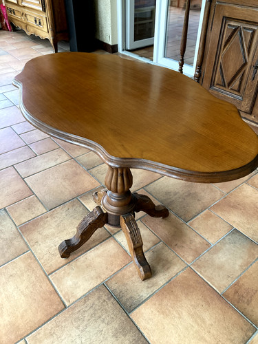 Table violon pied à - à, 4