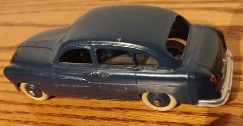 Dinky toys ford vedette - toys,