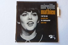 DISQUE VINYLE 45 T "MIREILLE MATHIEU" C'EST TON NOM / BARCLAY 70953 / BON ÉTAT
