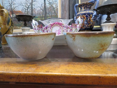 Anciens bols poterie - , en