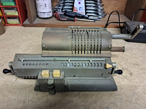 Machine calculer odhner bon - a,