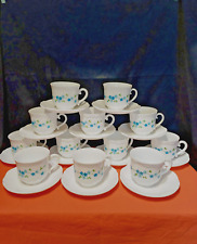 lot 12 tasses et sous tasses cafe service arcopal modéle myosotis vintage