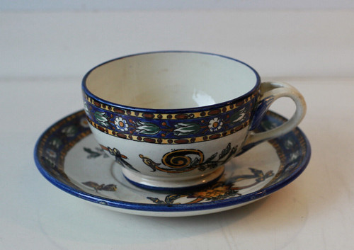 Tasse sous thé - et,