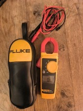 Fluke 323 True RMS Clamp Meter