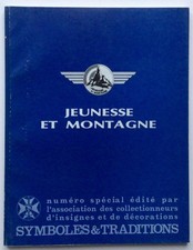 LIVRE INSIGNES MILITAIRES -