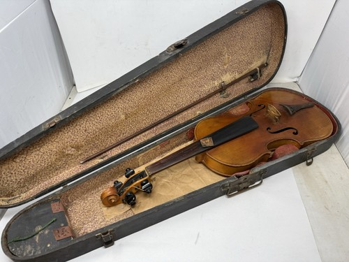 Early 1900s violin - early,
