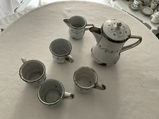 dinette tole émaillée 