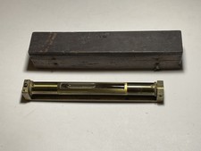 ANCIEN NIVEAU A BULLES