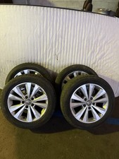Set roues avec pneus hiver - 4,