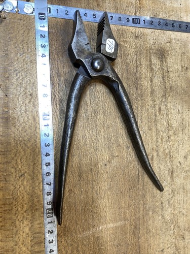 175 old tool - old,