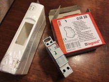 Parafoudre pour ligne téléphonique analogique LEGRAND 03828 neuf + support mural