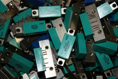 Bgy58 bgy580 transistors de - bgy580,