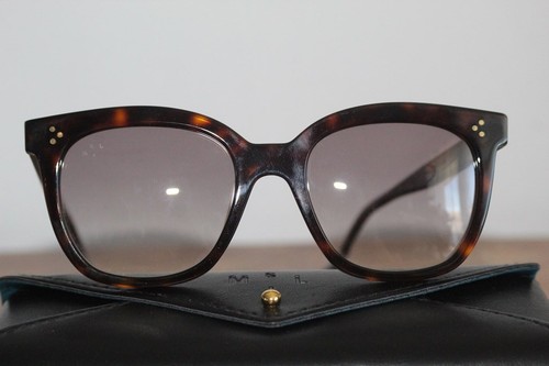 Neuf lunettes de - :,