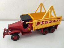 ALTAYA  PINDER  1/60 camion gmc leve chapiteau  a restaurer