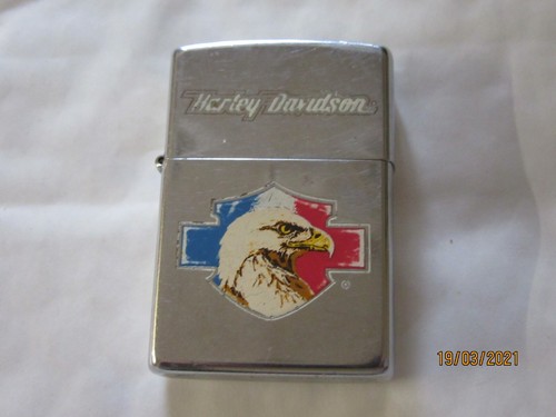 Ancien briquet essence - , de