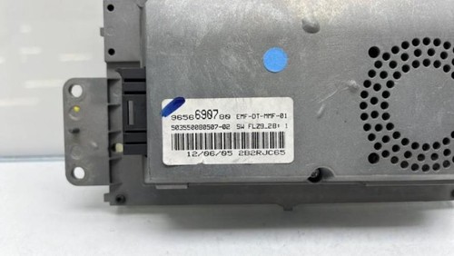 Ecran gps peugeot 407 - ecran,