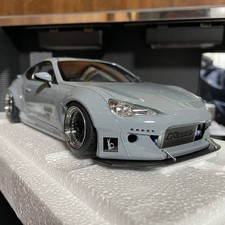 Autoart 1/18 Rocket Bunny 86