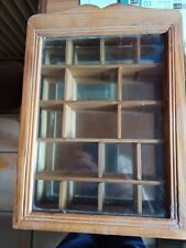 Vitrine Murale pour Objets de Collection